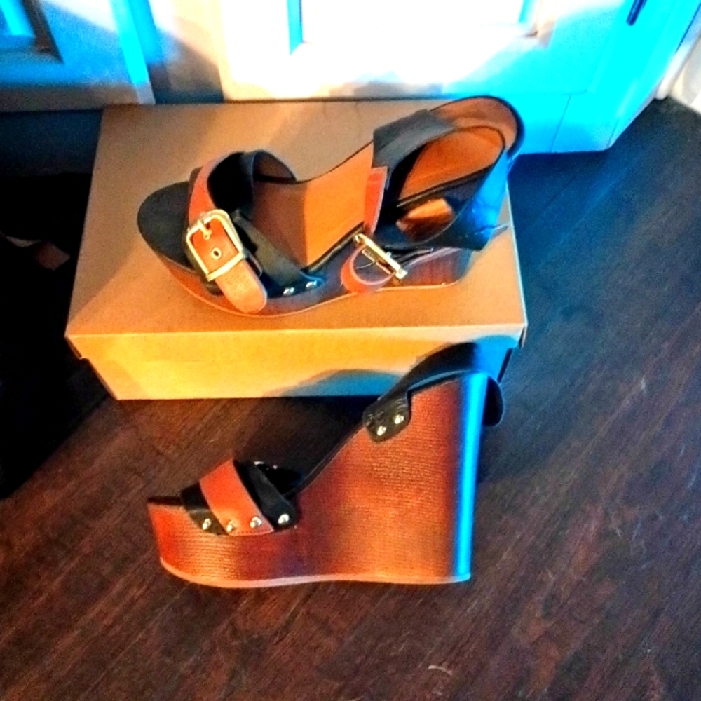 Soda Black and Brown Wedge Sandals